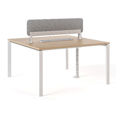 İki kişilik Çift taraflı İş İstasyonu Kablo Yönetimi Ekranı Modern Tarzı